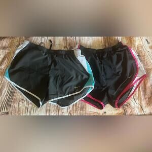 💪🏽 NIKE women’s 3” Dry Temp Core Running Shorts